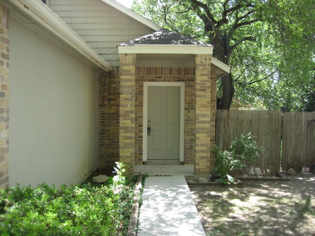 9410 Bouleau in San Antonio, TX - Building Photo - Building Photo