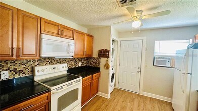 850 E 19th St in St. Cloud, FL - Building Photo - Building Photo