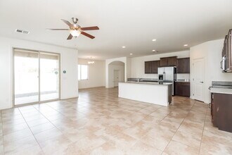 1950 N 55th Pl in Mesa, AZ - Building Photo - Building Photo