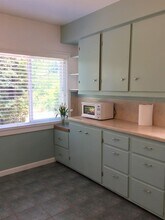 1560 NE Tagholm Rd in Poulsbo, WA - Building Photo - Building Photo