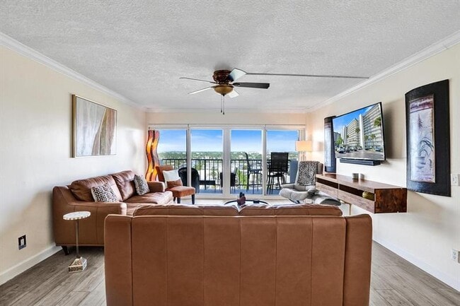 property at 801 S Federal Hwy