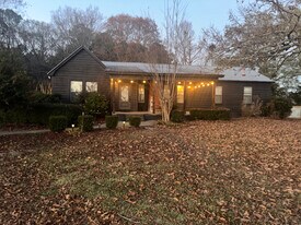 13172 Post County Line Rd in Collinsville, MS - Building Photo