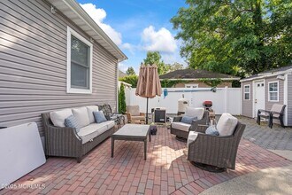 7 Linden Ave in West Long Branch, NJ - Building Photo - Building Photo