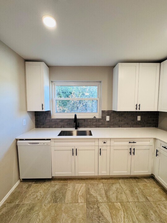 1234 Belmont Terrace in Jacksonville, FL - Foto de edificio