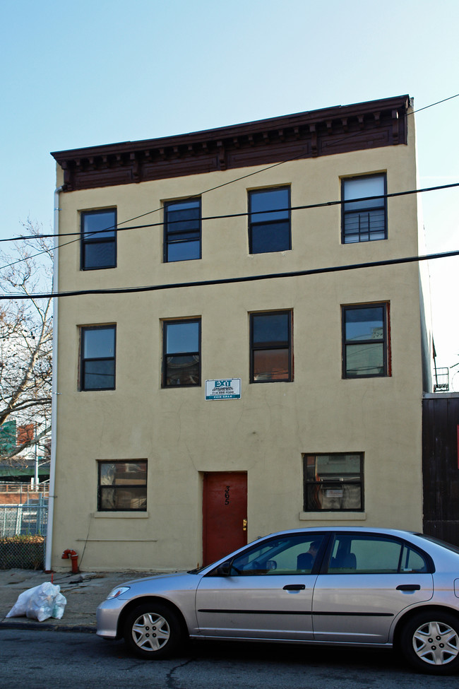 365 Columbia St in Brooklyn, NY - Building Photo - Building Photo