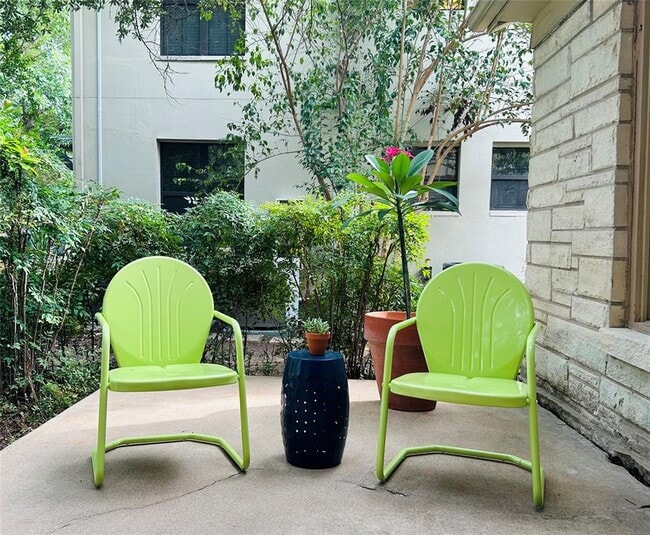 1206 Marshall Ln in Austin, TX - Building Photo - Building Photo
