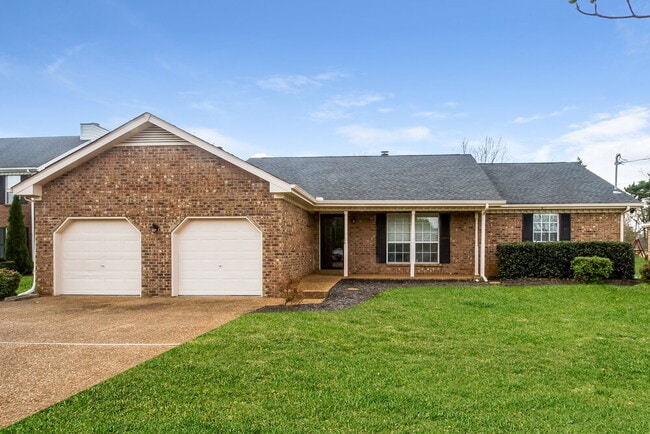 104 Stella Ct