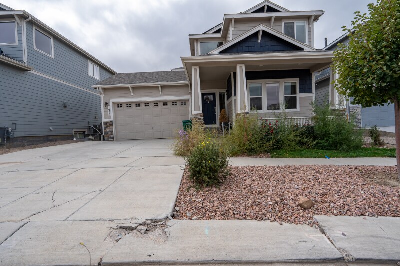 1606 Grand Overlook St in Colorado Springs, CO - Building Photo