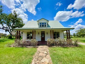 26633 Decker Prairie-Rosehill Rd in Magnolia, TX - Building Photo