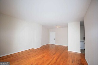 1421 Peachtree St NE in Atlanta, GA - Building Photo - Building Photo