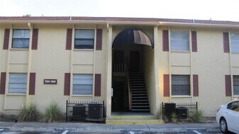 7503 Abonado Rd in Tampa, FL - Building Photo