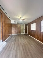 3408 E Lambright St in Tampa, FL - Building Photo - Building Photo