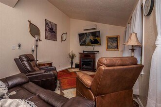 5472 S Hwy 377 in Kingston, OK - Building Photo - Building Photo