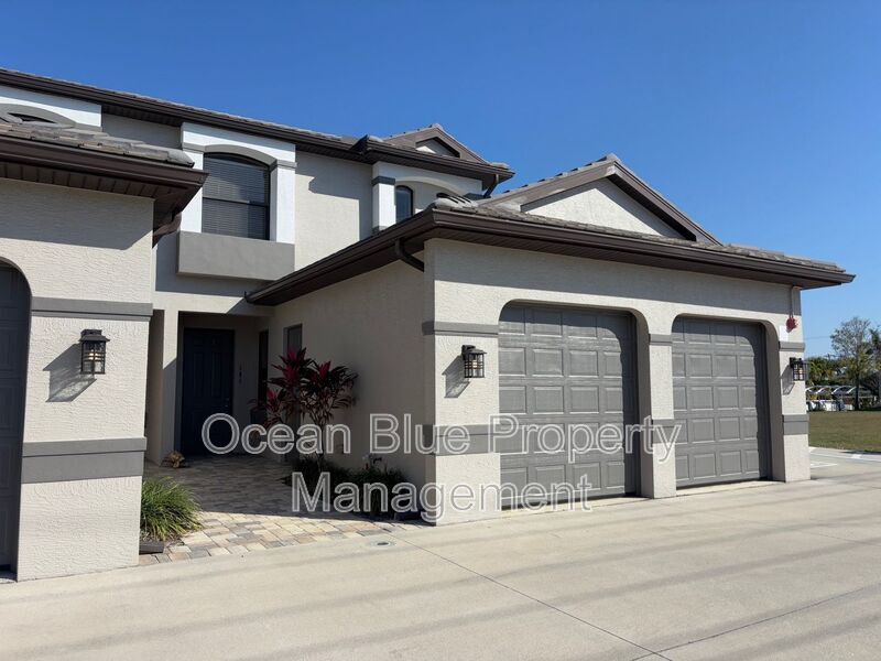 421 SW 47th Terrace in Cape Coral, FL - Building Photo