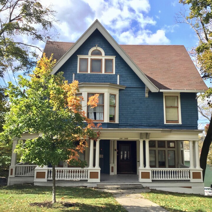 Lake Street Apartments in Ithaca, NY - Foto de edificio