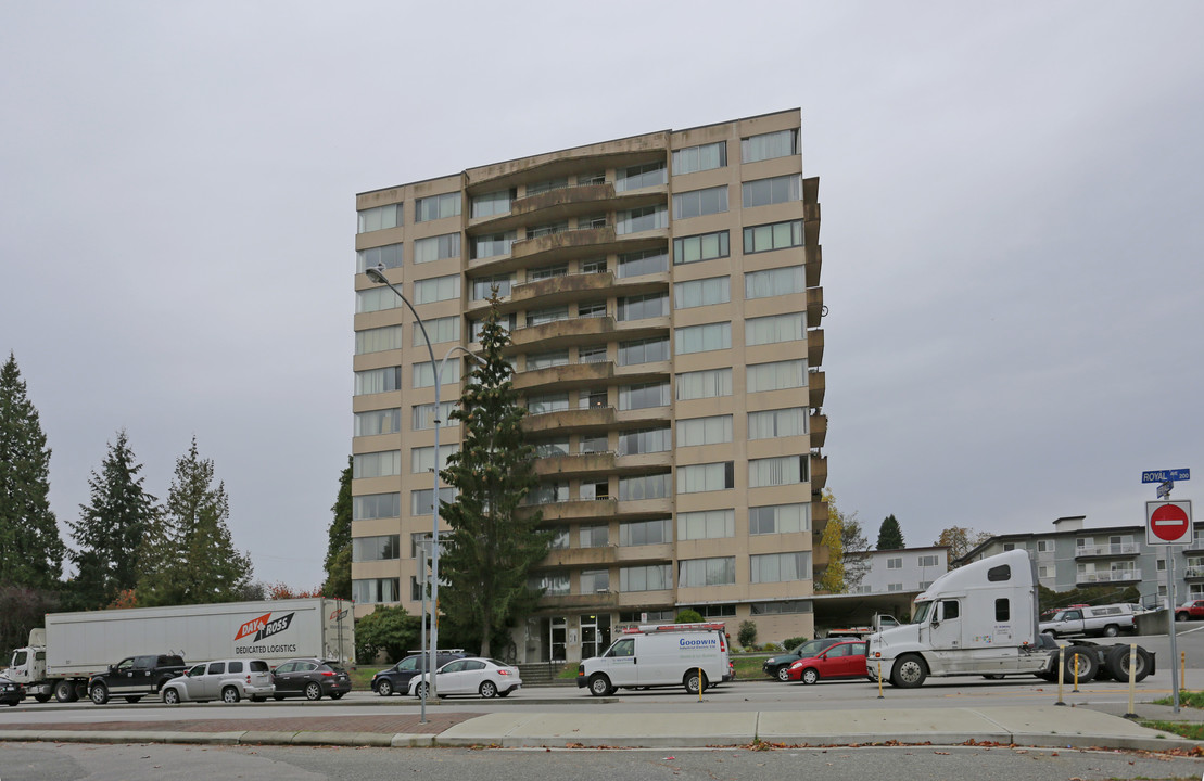 Royal City Apartments in New Westminster, BC - Building Photo