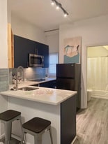 1725 Bainbridge St in Philadelphia, PA - Building Photo