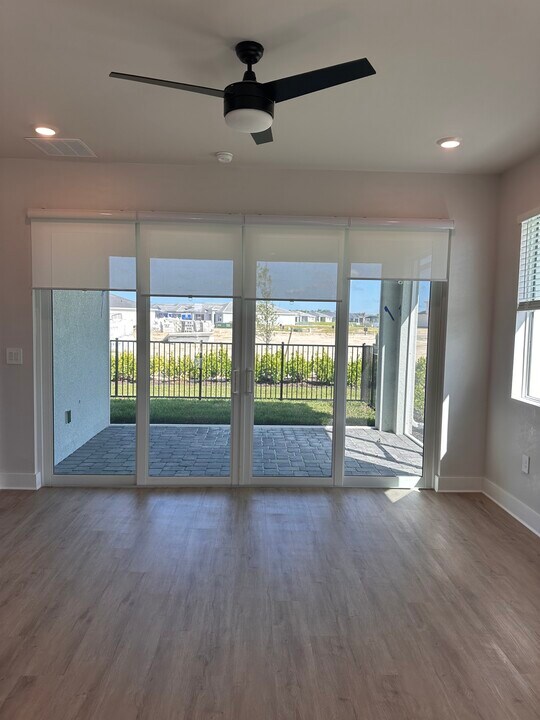 8875 Oceana Wy in Naples, FL - Building Photo
