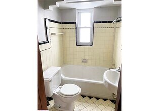 Ludlow 960 in Cincinnati, OH - Foto de edificio - Interior Photo