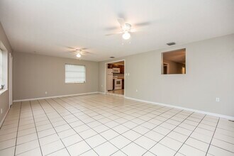 1020 Fontana St in Naples, FL - Building Photo - Building Photo