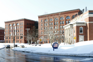 Baker Square Condominiums Apartments