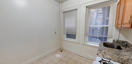 2 Westland Ave, Unit 4 in Boston, MA - Building Photo - Building Photo