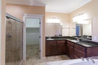 4203 NE Kensington Ave in Bentonville, AR - Building Photo - Building Photo