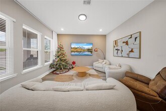 16025 Silver Brk Wy in Winter Garden, FL - Foto de edificio - Building Photo