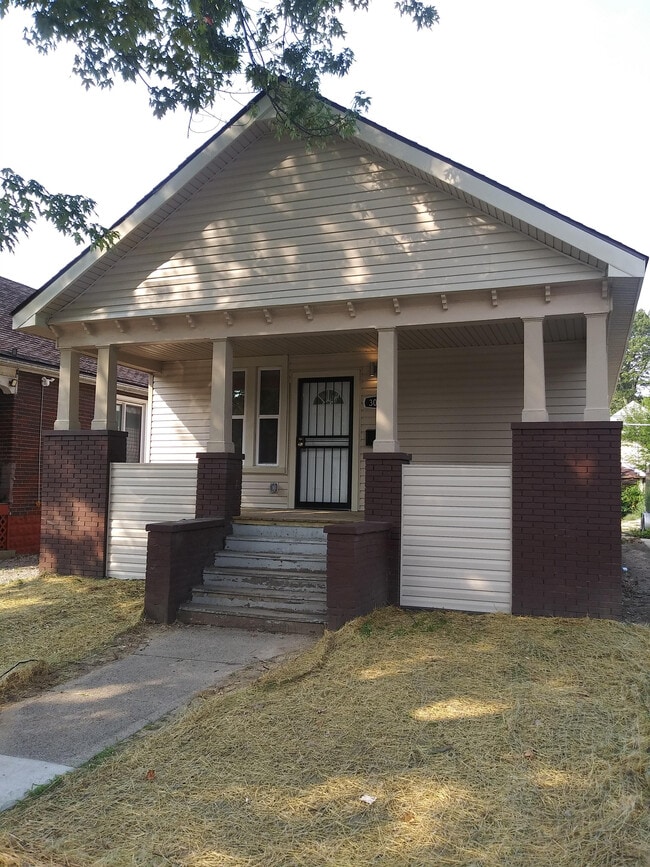 3009 Hurlbut St in Detroit, MI - Building Photo - Building Photo