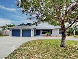 147 Heron Pkwy in Royal Palm Beach, FL - Building Photo