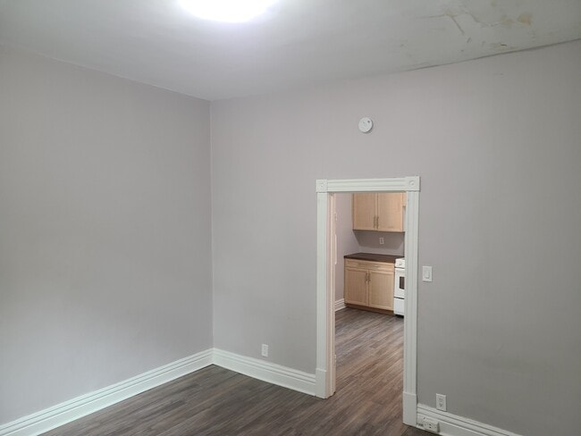 146-146 River Ave in Winnipeg, MB - Building Photo - Building Photo