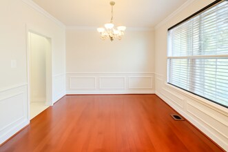 3164 Lawrin Ct in Chesapeake Beach, MD - Foto de edificio - Building Photo