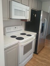 806 Sea Turf Cir in Solana Beach, CA - Building Photo - Building Photo