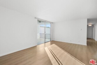 1114 12th St in Santa Monica, CA - Building Photo - Building Photo