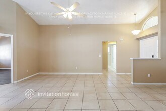 24515 Crosscut Rd in Lutz, FL - Building Photo - Building Photo