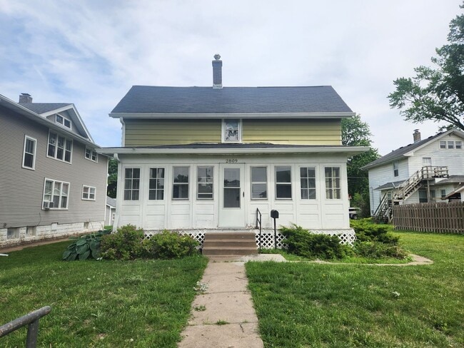 property at 2809 N Main St
