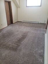 S10333 County Road HH I, Unit B in Eleva, WI - Building Photo - Building Photo