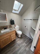 13633 Summit Valley Rd in Hesperia, CA - Building Photo - Building Photo