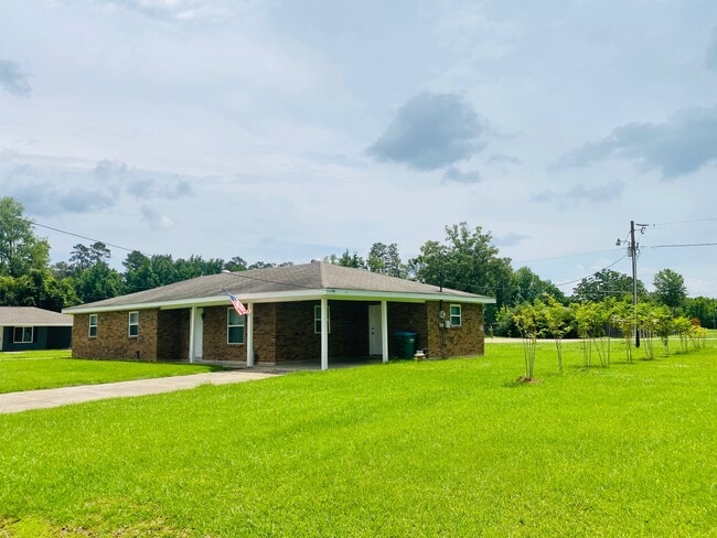 42324 Rebekah St in Hammond, LA - Building Photo - Building Photo