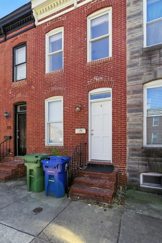 property at 127 W Randall St