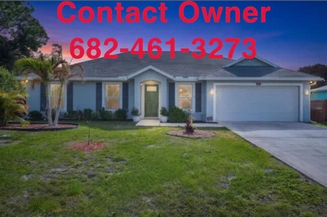 property at 689 SW Homeland Rd