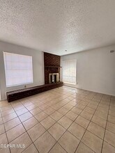 3911 Moonlight Ave in El Paso, TX - Building Photo - Building Photo