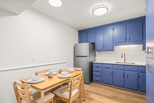 Summercrest Apartments in Waynesboro, VA - Building Photo