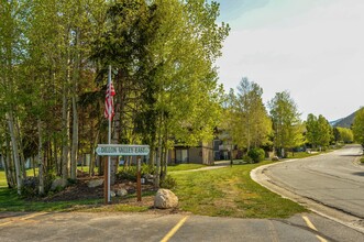 763 Straight Creek Dr in Dillon, CO - Foto de edificio - Building Photo