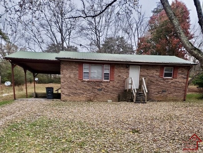 759 Robinson Rd in Cookeville, TN - Building Photo - Building Photo