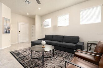 7328 Oakmoss Loop in Davenport, FL - Building Photo - Building Photo