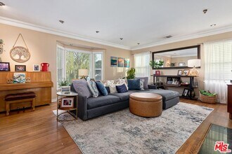 1923 S Crescent Heights Blvd in Los Angeles, CA - Building Photo - Building Photo