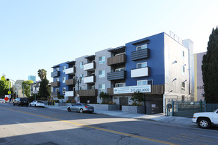 Cahuenga Ivy Apartments