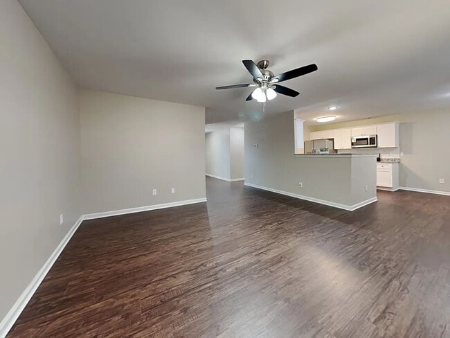 201 Kinnley Ct in Greensboro, NC - Building Photo - Building Photo