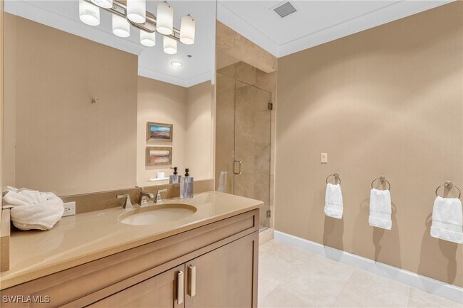 property at 428 9th St S